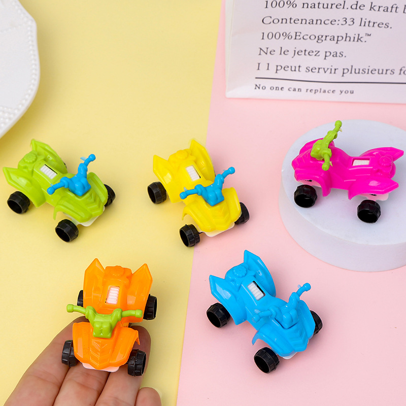 Modelo de coche de control de fuerza vehículo todoterreno con tracción en las cuatro ruedas regalo para niños juguete pequeño al por mayor Mini vehículo todoterreno de plástico