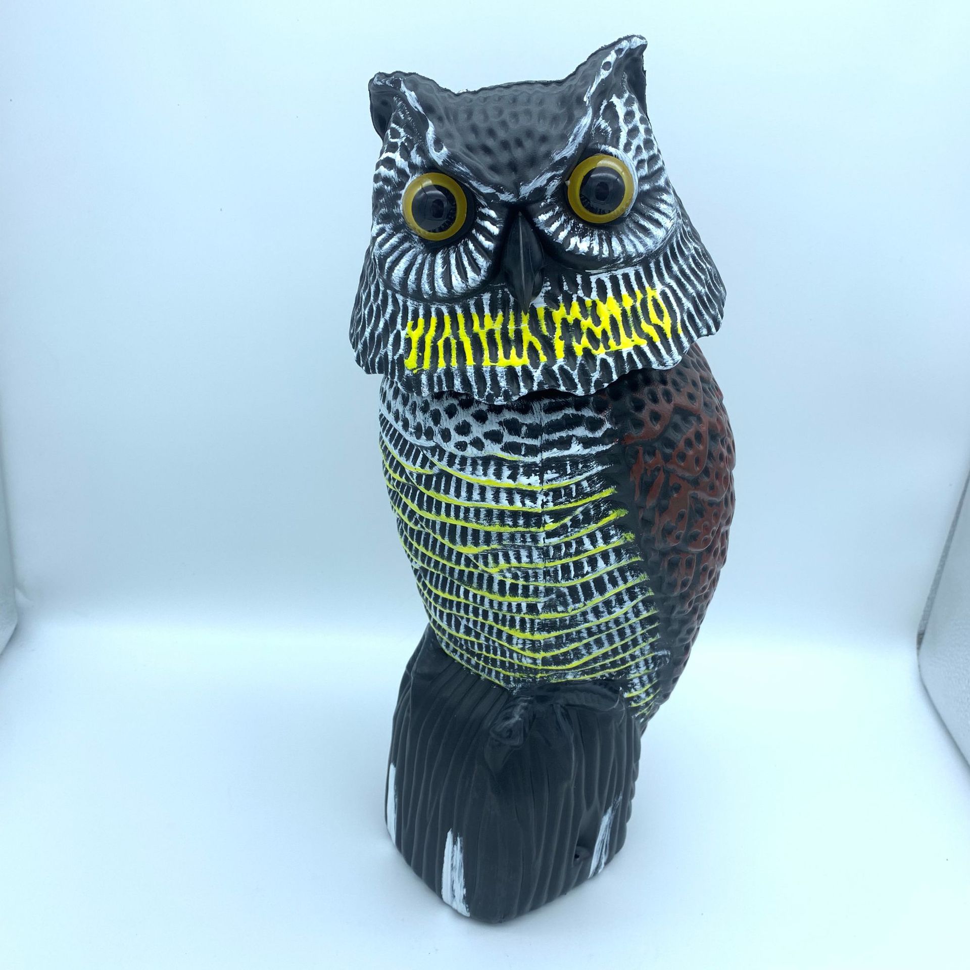 Outdoor360-degree Shaking Head Simulation Owl For The Courtyard To Repel Rats And Birds, Garden Ornaments Owl