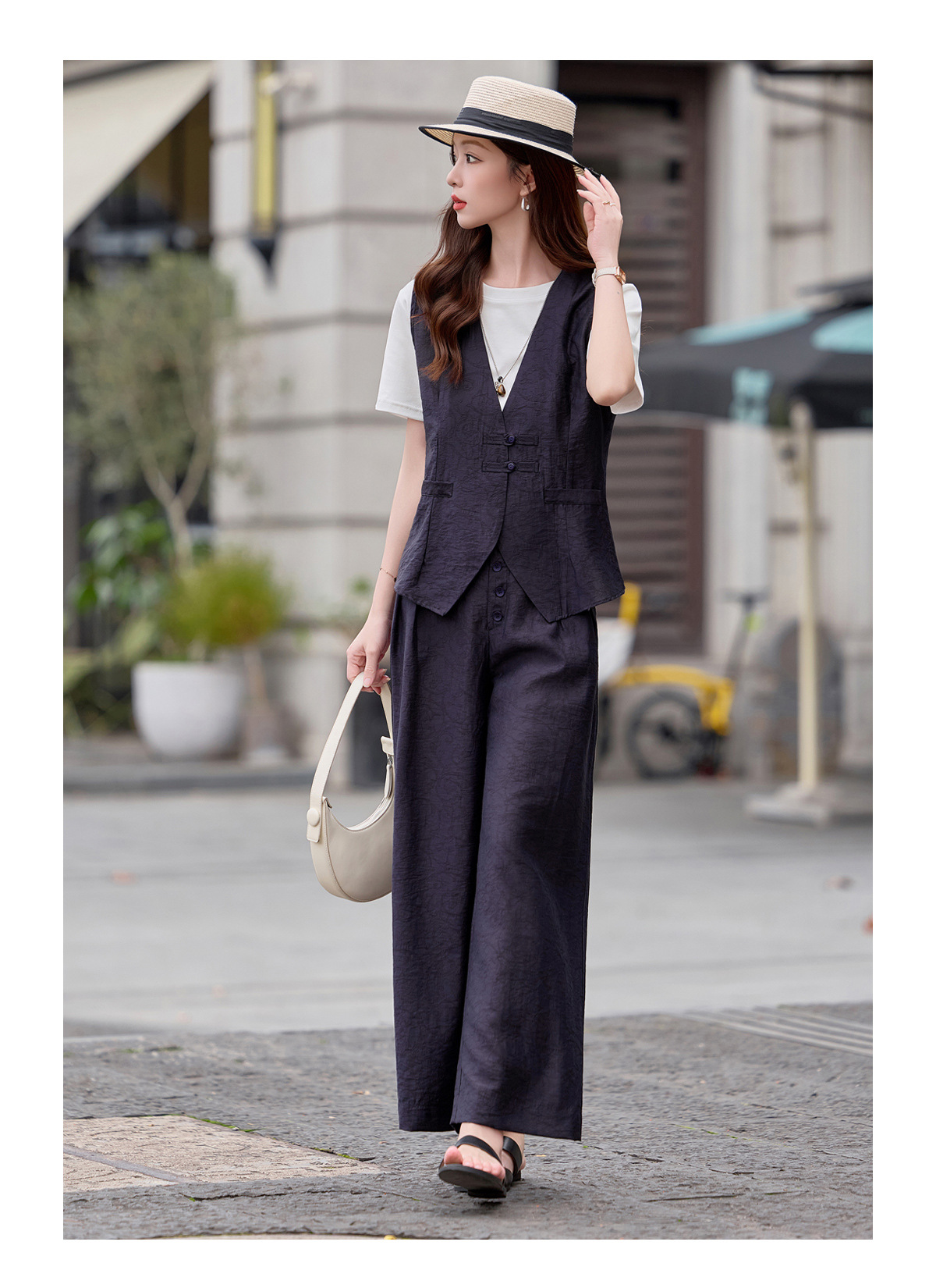 Bộ quần áo nữ hai mảnh gồm áo vest cổ V và quần ống rộng phối đồng bộ — Đỏ nâu, Xanh lông mòng đen chi tiết 17