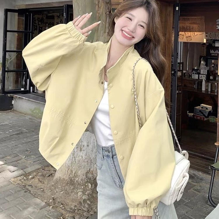 奶黄色工装风衣美式外套女春秋2025新款减龄设计感小众别致学院风|undefined