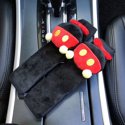 pad adjustment – Seat belt shoulder pad