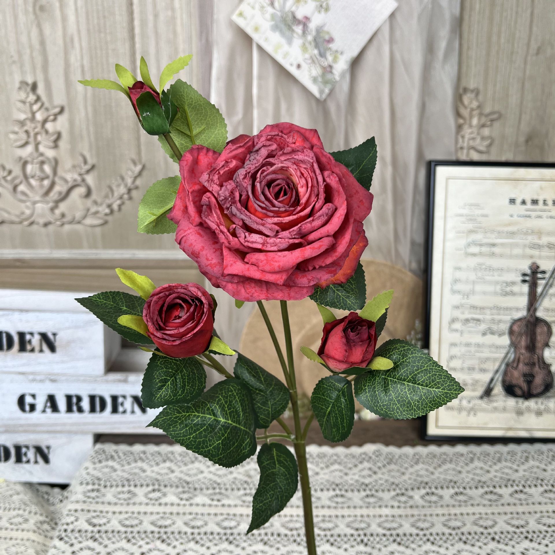 MWL-4 lidera Han Fei Rose-Red