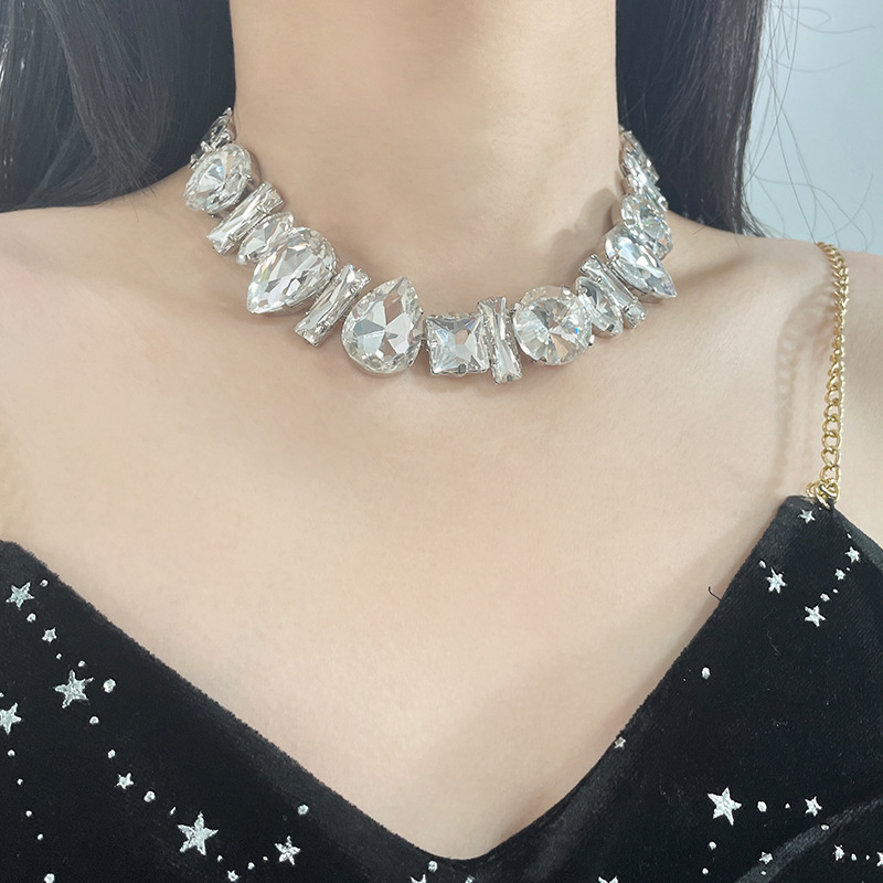 Collier style européen et américain, vente en gros transfrontalière de bijoux en cristal, ras-de-cou en verre surdimensionné, style vintage_voghion.com
