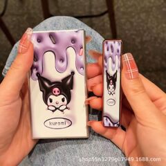 かわいいアニメのタバコの箱の充電のライターの防風の太さの中で細い選択の合金の材質の圧力の防湿の贈り物を優先します。