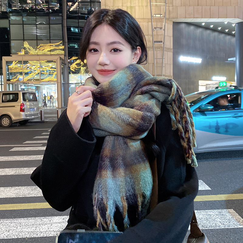 Winter contrast color houndstooth scarf couple warm plaid scarf Korean style all-match tassel scarf female high sense batch
