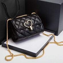 YIZIDIE����Ů2024�¿�ٴ�insб������朗l��С���LŮʿ�μ��