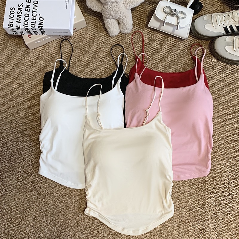 Red Pure Cotton Camisole with Comfortable Chest Pads, Fixed Integrated Sleeveless Top, Suitable for Layering or Wearing as Outerwear for Women in Summer, Trendy Tank Top