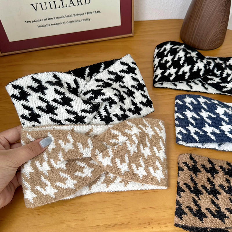 Diadema de punto para mujer 2024 otoño e invierno nuevo estilo retro pata de gallo lana de borde ancho todo fósforo moda cara diadema tocado