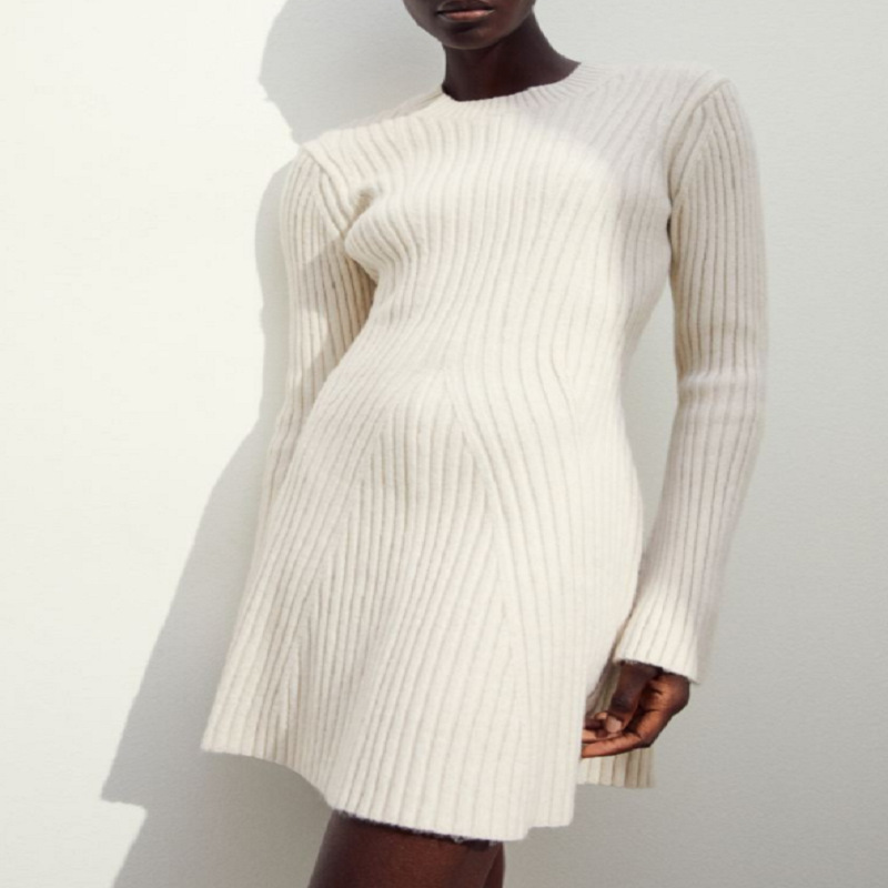 Knitted Dress Image 7