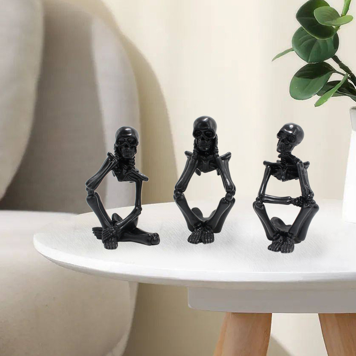 Creative Thinker Black Skull Character Ornaments Resin Decorations Living Room TV Cabinet Room Desktop Art Ornaments