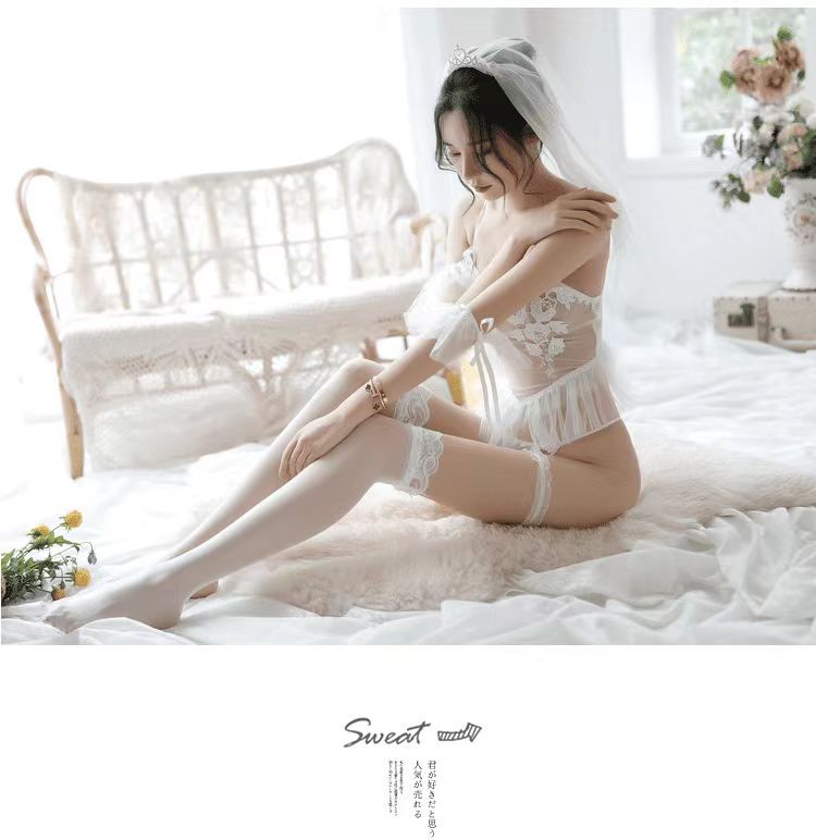 Bridal Lace Mesh Babydoll Nightgown Set with White Stockings, One Size — detail image 2