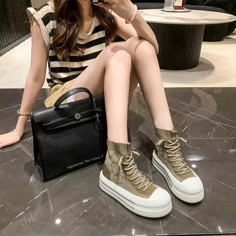 Koreanische Gestrickte Martin Stiefel für Frauen 2024 Neue Herbst Mode Lässig Vielseitig Dicken Sohlen Abnehmen Stretch Socken Kurze Stiefel für Frauen_voghion.com