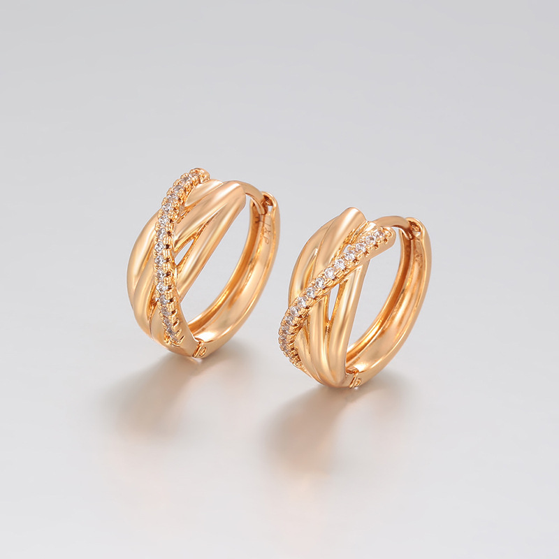 Pendientes de Aleación Xuping con Baño de Oro de 18k y Múltiples Circonitas, Estilo Europeo y Americano, Versátiles y a la Moda para Mujer, Venta al por Mayor