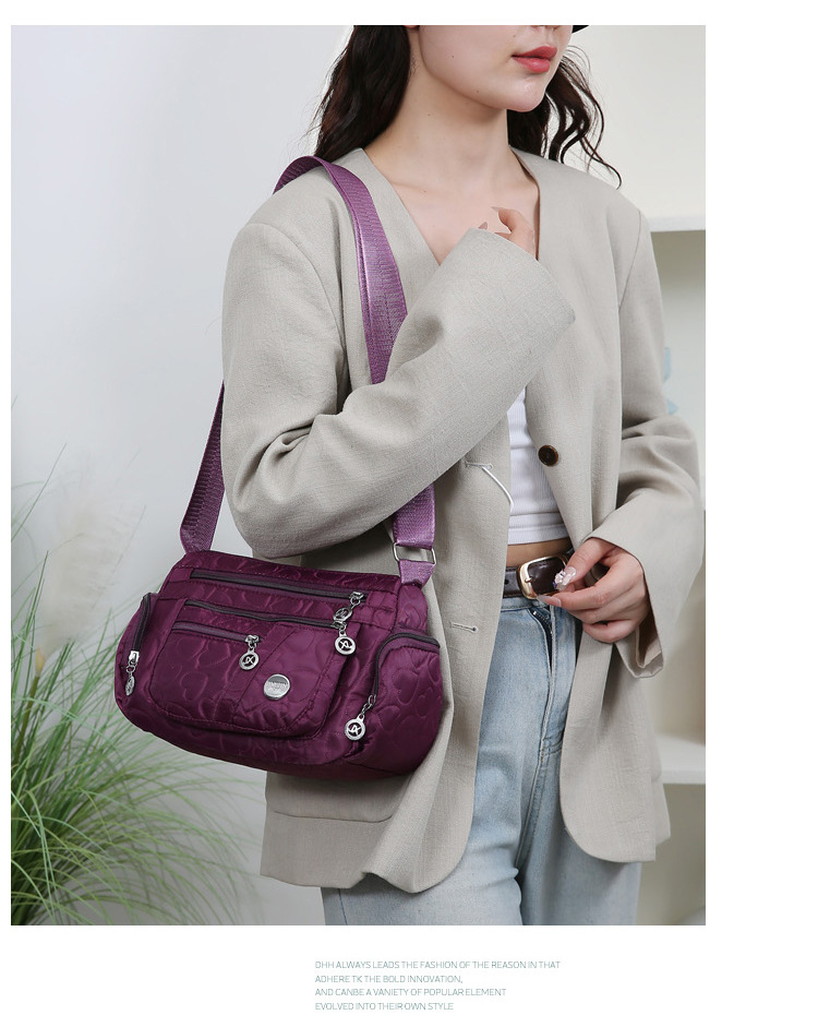Crossbody bag for women 2025 New style middle-aged women's bag, large capacity single-shoulder mom bag, versatile, casual and fashionable women's bag undefined