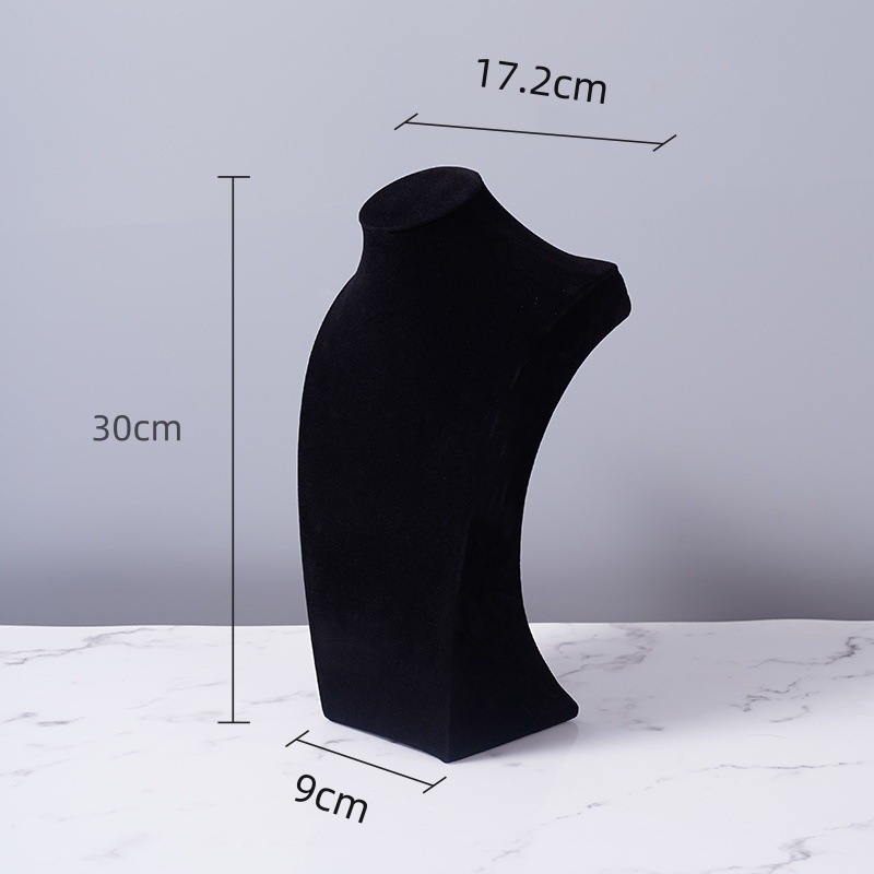 フランネルのネックレスの展示棚の人はモデルのアクセサリー棚のネックレスの首の型のカウンターの陳列道具のネックレスの棚のようです。|undefined