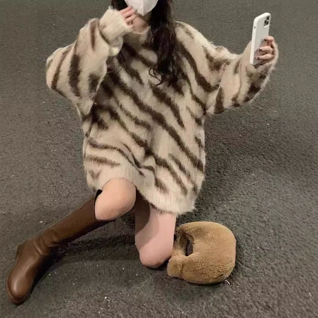 Knitted sweater, demi-season zebra, oversize