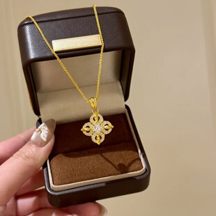 �¿�ʮ�ּܽ�������Ů����ʽ�͹ŝM��ع��p�ݸ߼����i��朚��|