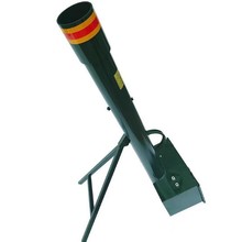 �ӶY�ڻ�c��ɫ��Bú����܇�d�b�ر��ڙC�r����@������B��