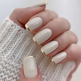 Mid-Length European Square Manicure Patch New Year's Style Manicure Spring and Summer Fashion New Style Nail Patch Yellow Color