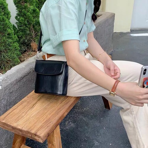 Autumn and winter homemade bags for women 2024 new Korean version ins high-end texture versatile red one-shoulder cross-body bucket bag