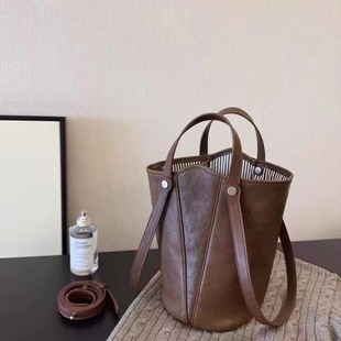 ˮͰ��Ů�͹Ÿ߼���������ٴ����ذ�������ͨ�چμ�Ҹ�°�б���