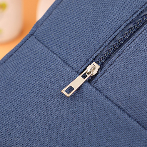 Cartoon insulated bag, cute portable lunch bag, thickened aluminum foil insulated bag, portable out-going student lunch box bag