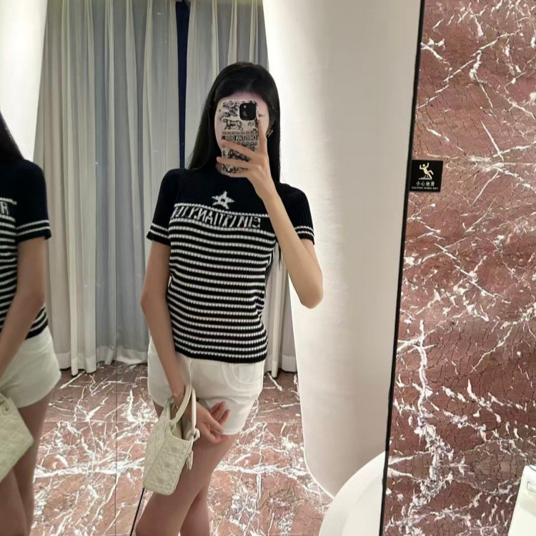 深圳南油高定26款条纹短袖圆领显瘦羊毛针织女