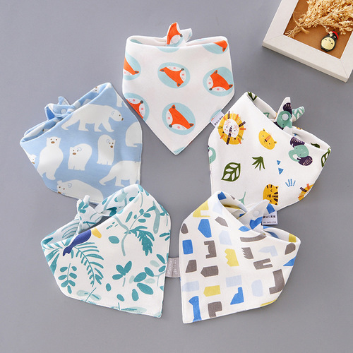 Baby triangle towel, cotton double layer saliva towel, baby cartoon triangle towel, multi-colored bibs and bibs