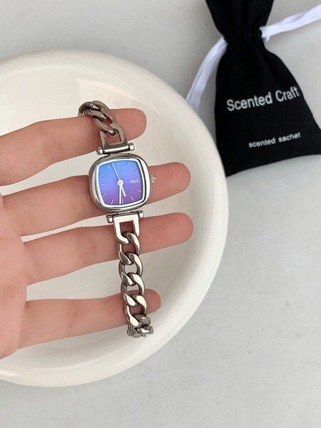 Small design bracelet