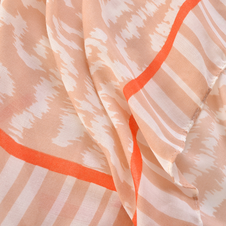 2021 nuevo algodón y lino se sienten bufanda de color sólido primavera y verano viajes largo chal protector solar color brillante satén algodón Toalla de playa