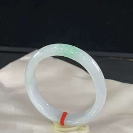 翡翠手饰;翡翠项饰;玉器工艺品