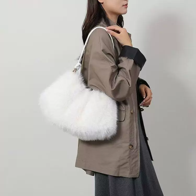 毛茸茸包包女2025秋冬新款时尚简约毛毛单肩包质感女士手提托特包