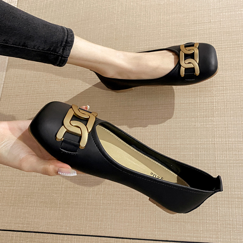 Sheepskin grandma shoes women's single shoes flat shoes 2022 spring new style toad shoes versatile shallow mouth soft bottom large size shoes_voghion.com