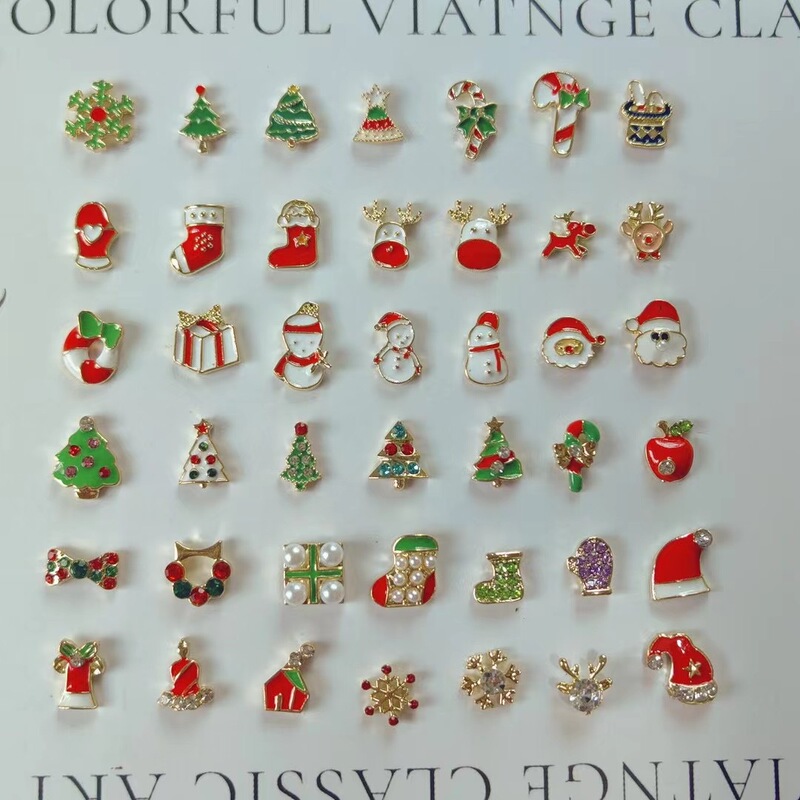 Christmas manicure alloy jewelry New Year metal snowflake Christmas tree Old Bell elk nail decorative diamond wholesale Christmas manicure alloy jewelry New Year metal snowflake Christmas tree Old Bell elk nail decorative diamond wholesale
