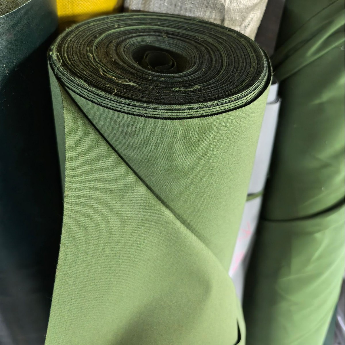 加密军绿帆布整卷4*4有机硅布可热合有机硅布工装帆布防雨帆布
