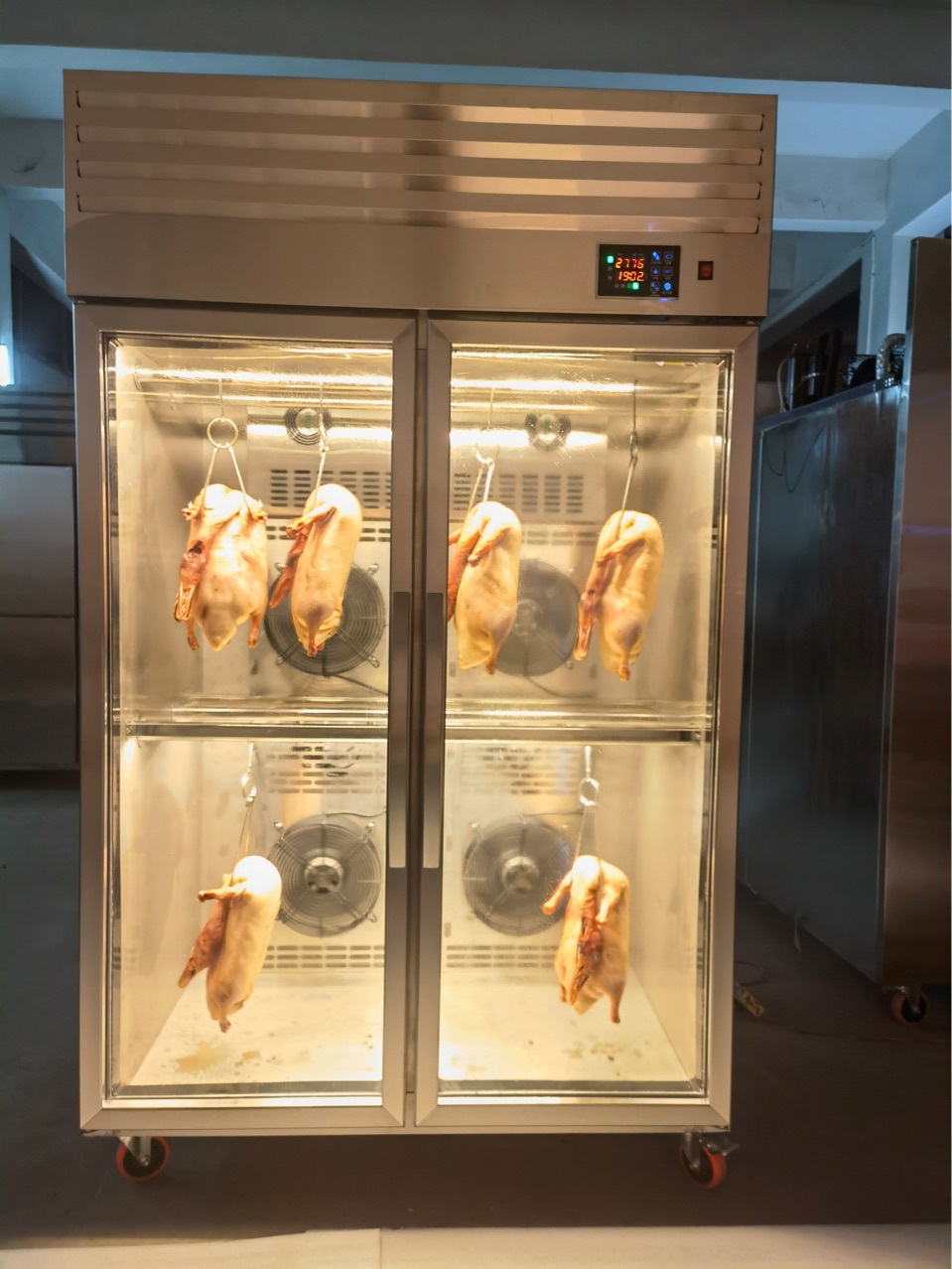 高端晾鸭柜商用烧鹅烧腊鸭胚吹干烘干柜除湿保鲜烤鸭风干晾胚柜