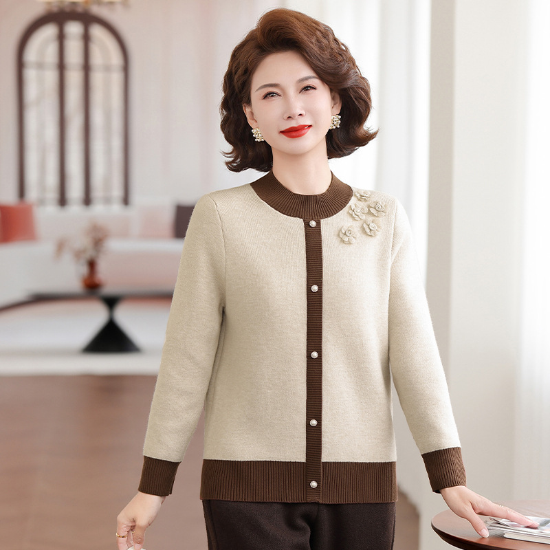 秋冬季中老年人女装加绒假开衫保暖60岁70奶奶冬装绣花对襟针织衫，女装针织衫/毛衣，妃慕昵服饰