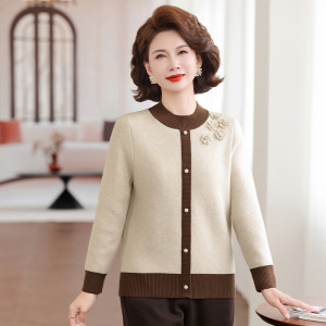秋冬季中老年人女装加绒假开衫保暖60岁70奶奶冬装绣花对襟针织衫，女装针织衫/毛衣，妃慕昵服饰