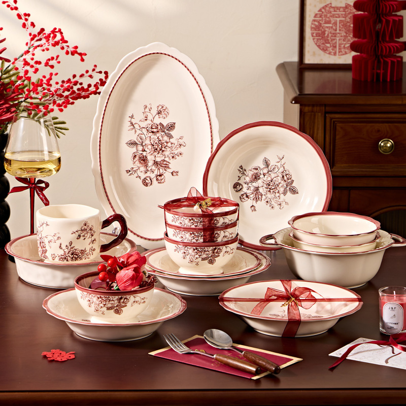 Underglaze French rose bowl and chopstick set, 2026 new model, high aesthetic ceramic tableware, perfect for housewarming gifts Underglaze French rose bowl and chopstick set, 2026 new model, high aesthetic ceramic tableware, perfect for housewarming gifts