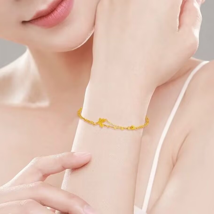Minimalist Layered Bracelets For Women Stackable And Lightweight_voghion.com