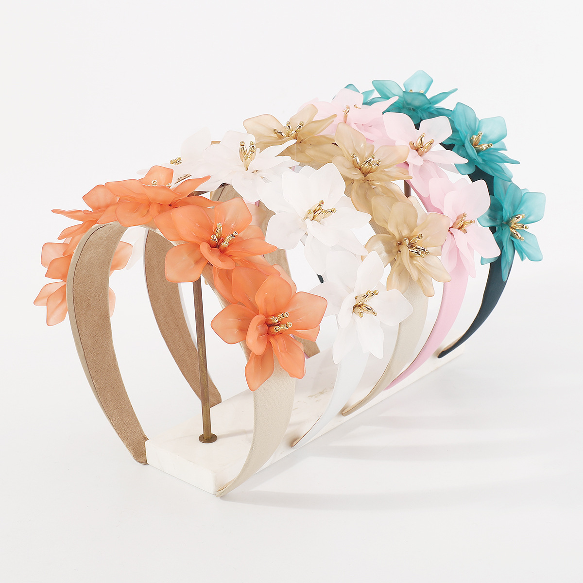 F5594 Europe And America Cross Border Fashion Design Three-dimensional Resin Flower Headband Temperament Artificial Flower Headband Hair Accessories Female display picture 2