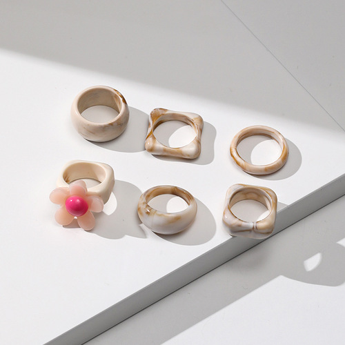 Cross-border creative candy-colored Korean cute ring set 2024 new personalized women's resin ring wholesale