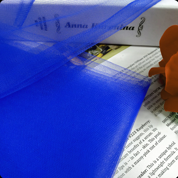 N ° 14 bleu saphir