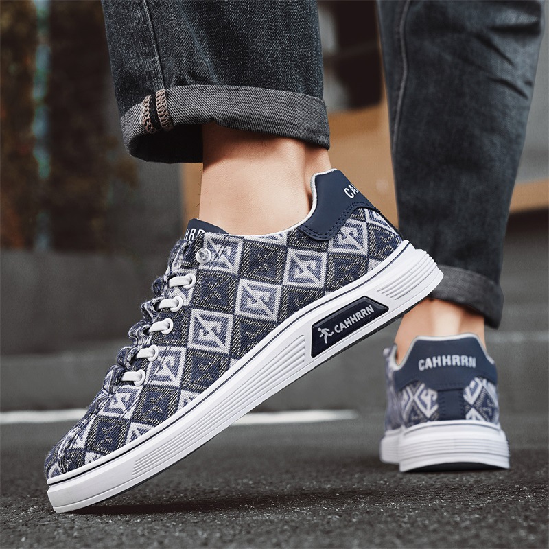 Las nuevas zapatillas deportivas de estilo bajo de los hombres se pueden usar en todas las estaciones, cómodas, transpirables, simples y de moda a juego