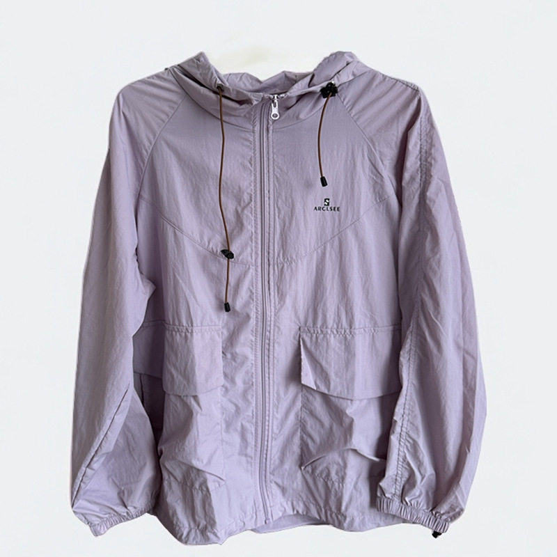 황혼의 산 보라색