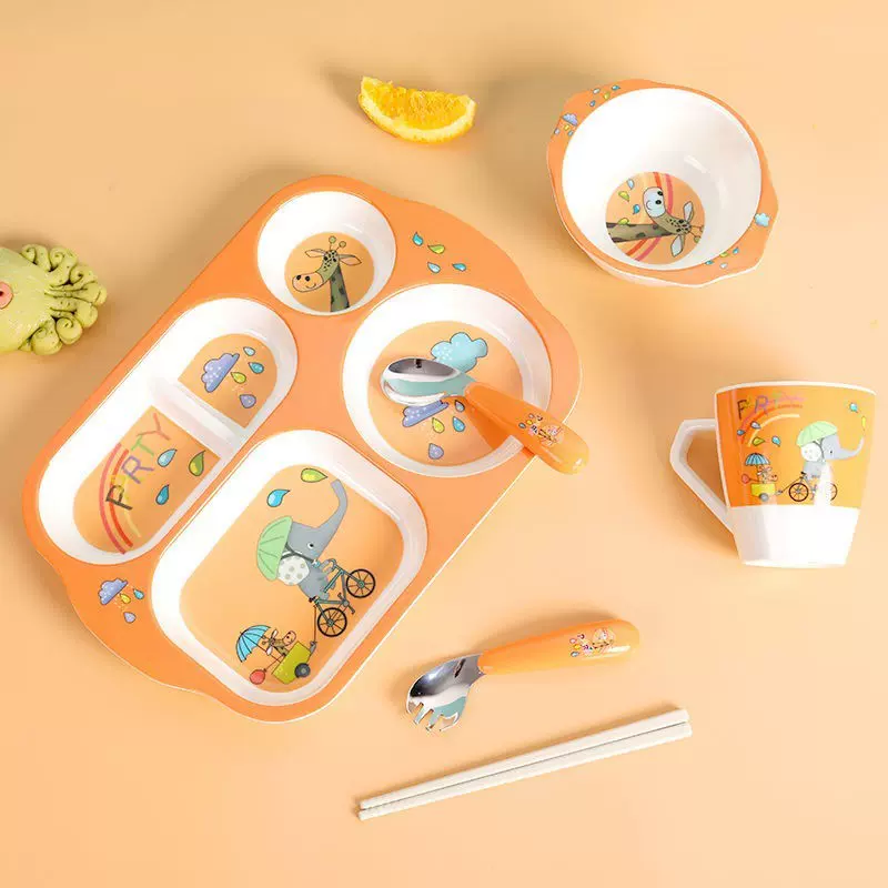卡通儿童餐具礼盒套装分格餐盘六件套可爱分隔辅食吃饭碗勺叉杯子