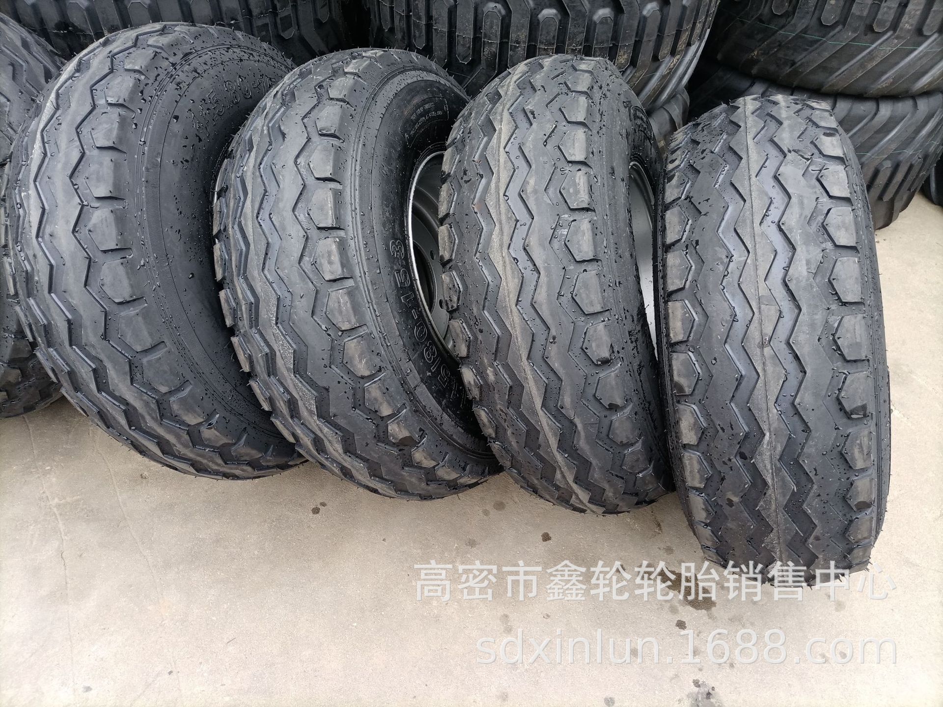 供应400/60-15.5捆草机轮胎11.5/12.5/80-15.3可配钢圈