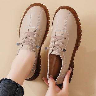 New Large Size Versatile Korean Style Casual Spring and Autumn Shoes for Middle-Aged and Elderly Women Soft-Soled Comfortable Slip-On Non-Slip Women's Shoes