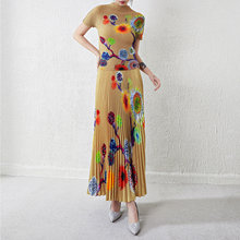 三宅复古设计感短袖T恤大摆遮肉半身裙套装女夏季新款减龄两件套