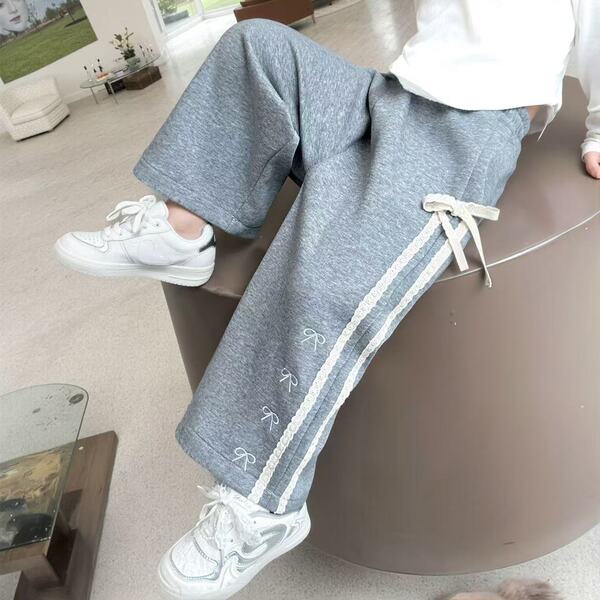 Demi-season fashionable children's trousers for leisure with bow